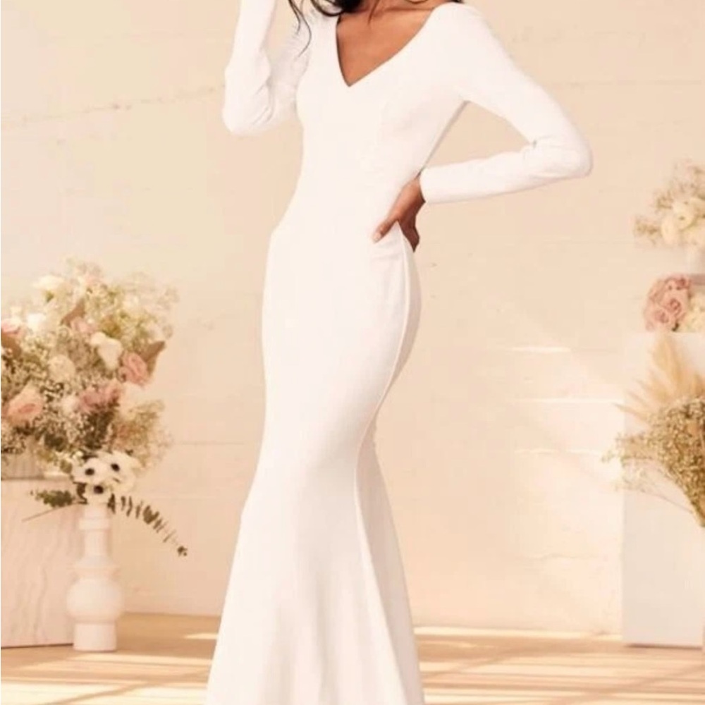 Lulu's White Long Sleeve V-Neck Gown